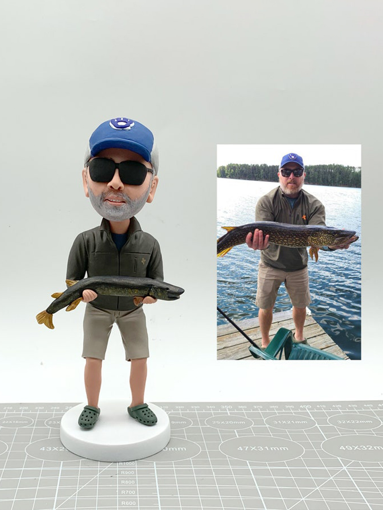 Custom Fisherman Bobblehead, Fishing Expert Bobblehead, Fisherman Sculpture